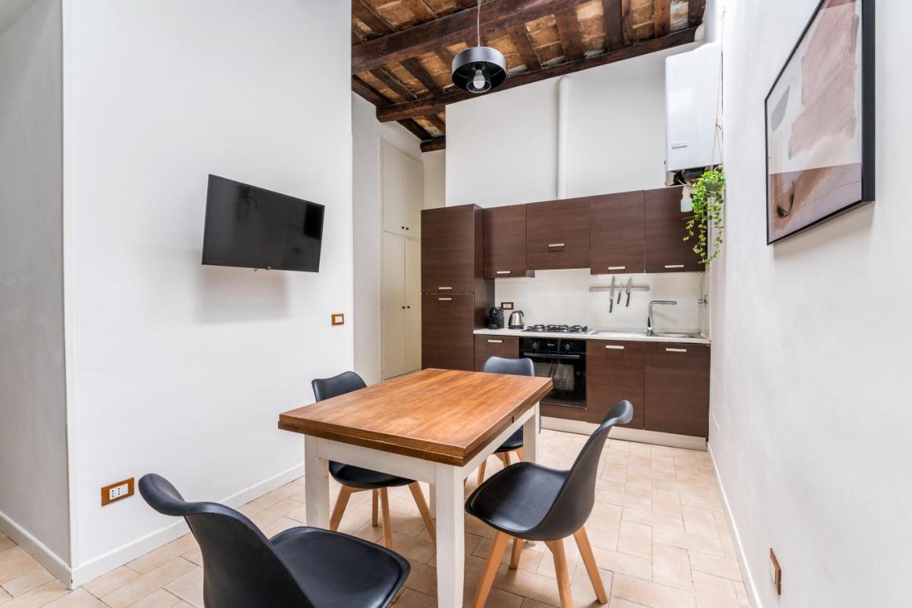 Nora'S Home, Charmy Apt In The Heart Of Trastevere Roma Ngoại thất bức ảnh